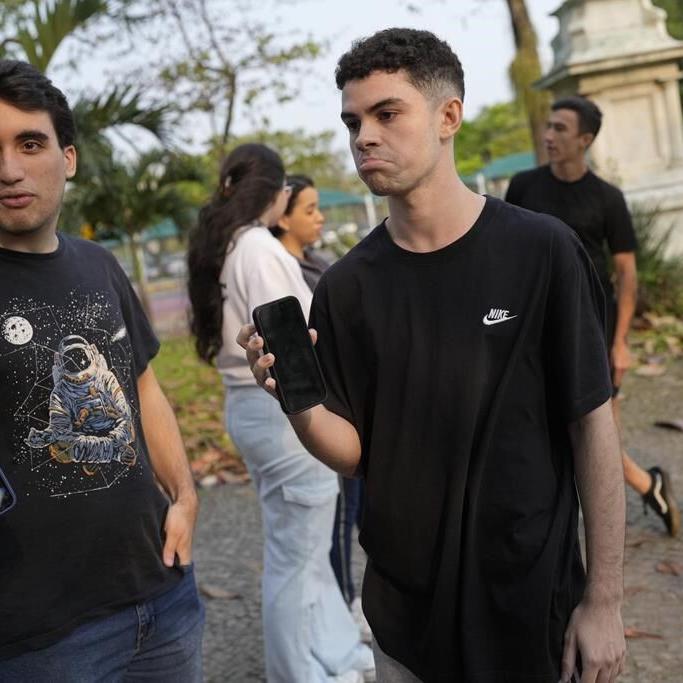 There's no X in Brazil. Celebrity fandom worldwide is in disarray